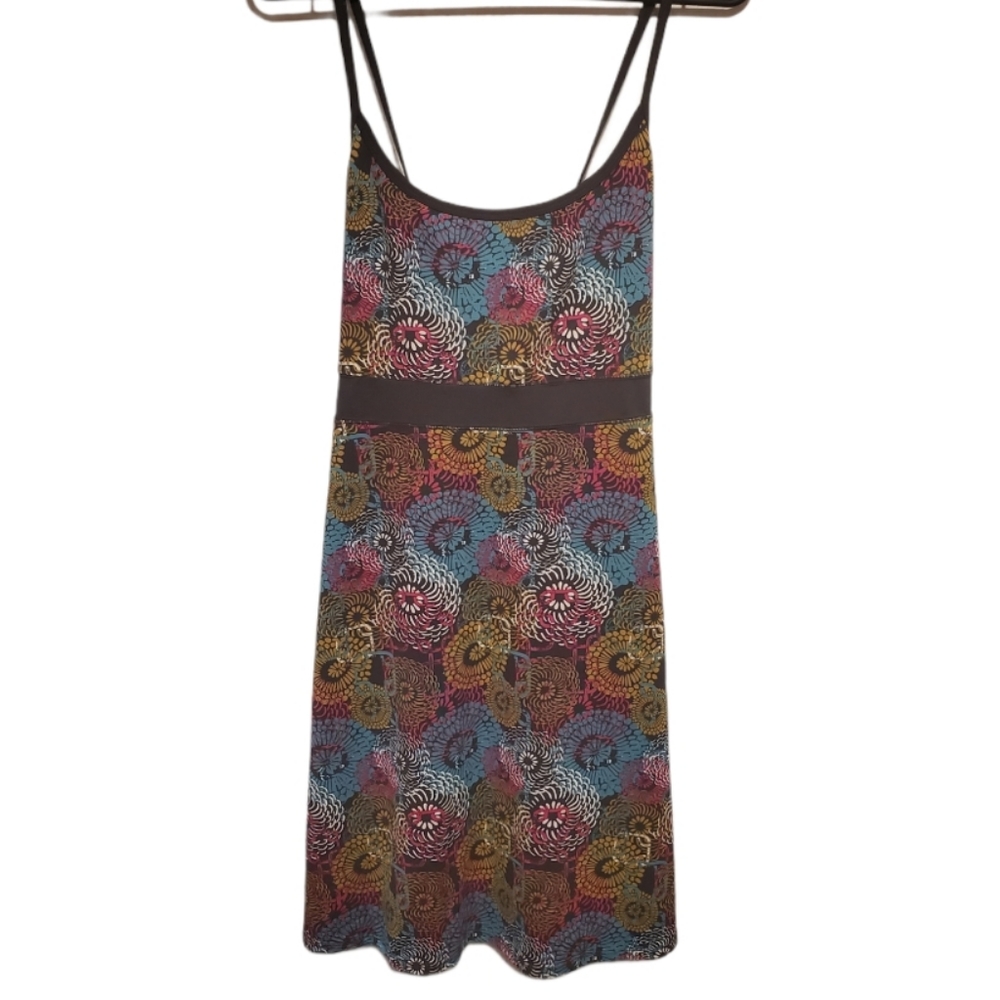 Lola by AFG athletic dress with Shelf Bra XL